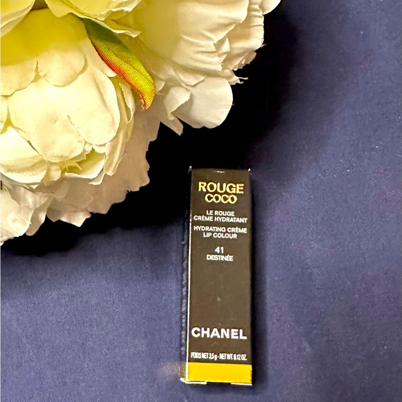 CHANEL Other - Chanel Rouge Coco hydrating crème lip colour #41 - Destinée